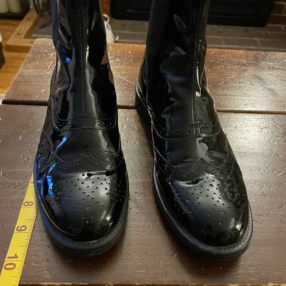 Vagabond - Patent Brogue Boots - Picture 2 of 4